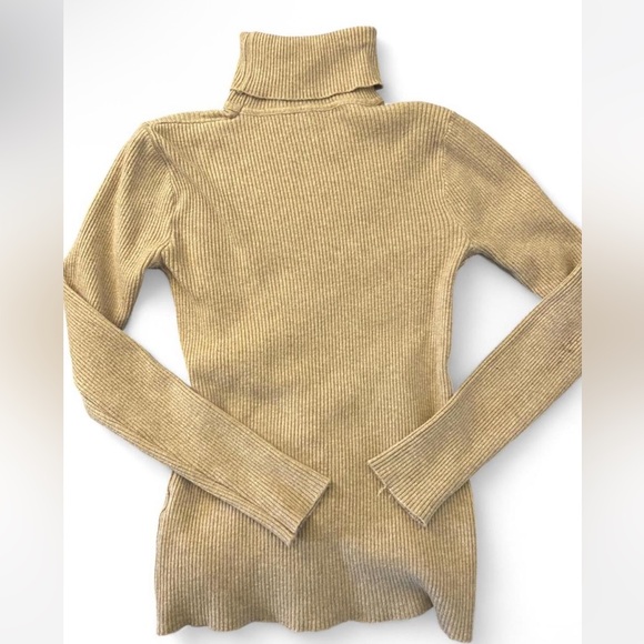 Beige Ribbed Turtleneck Sweater - Picture 4 of 5